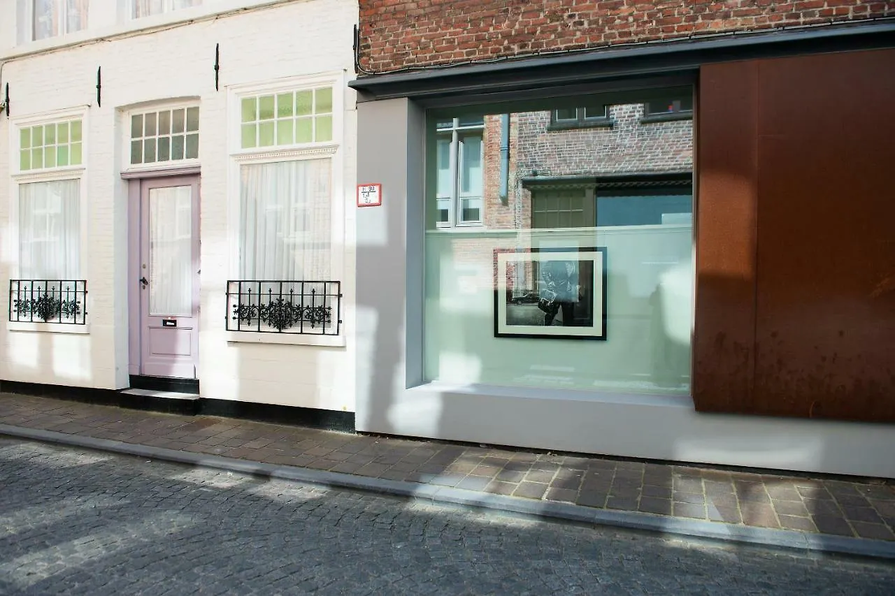 4B B&B Brugge 0*, Брюгге Бельгия